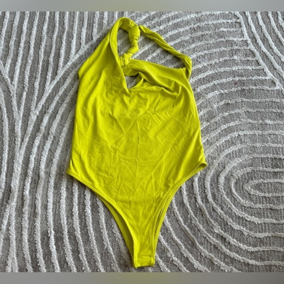 NWT - Zara Lime Green Cross Back Bodysuit - Size S - Picture 5 of 6